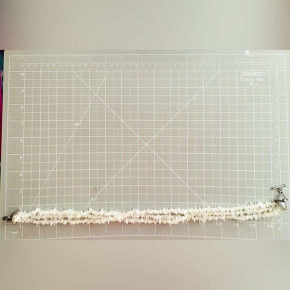 Vintage Quartz Chip Necklace - Picture 5 of 5